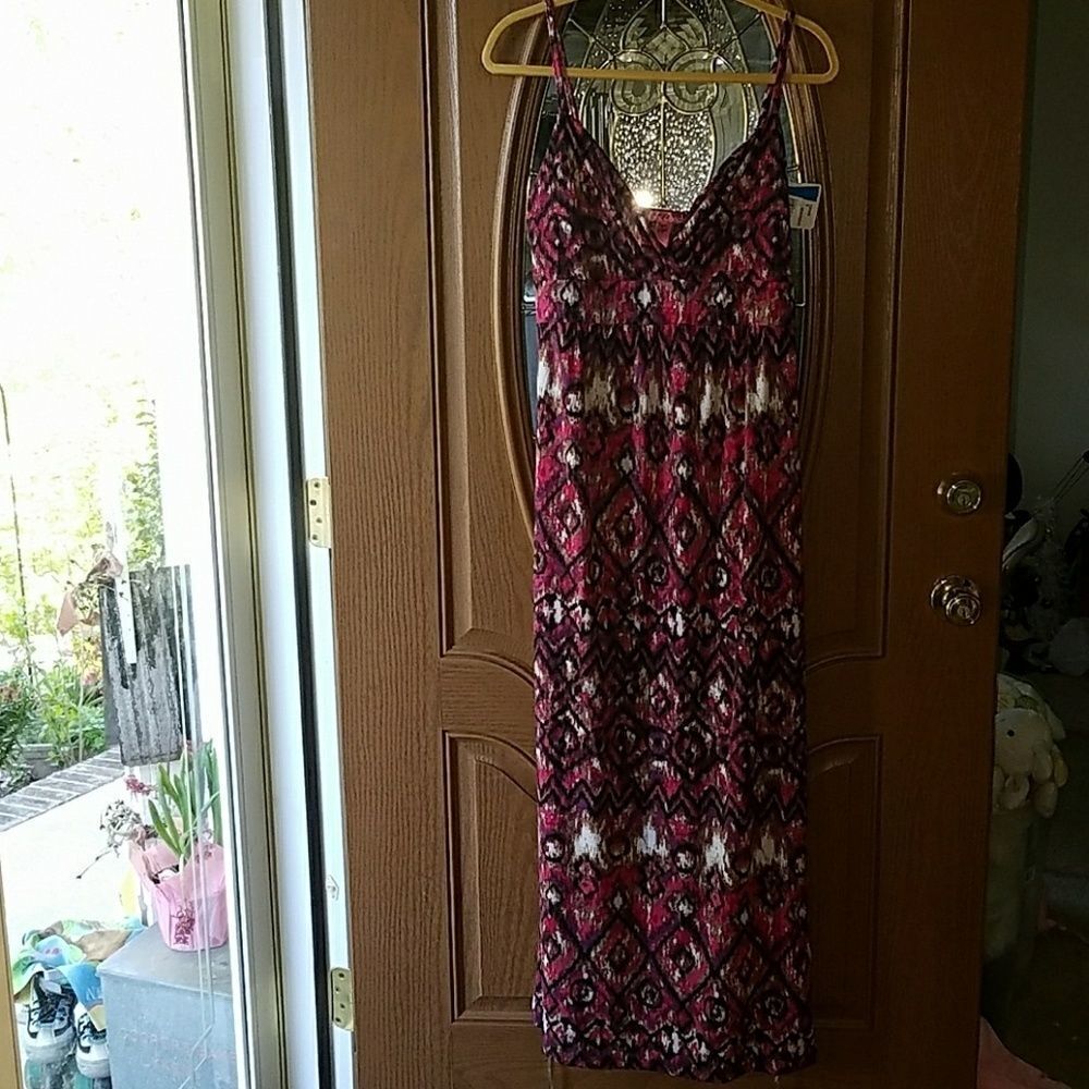 Mix and Co. fuchsia tribal maxi dress Sz. L NWT